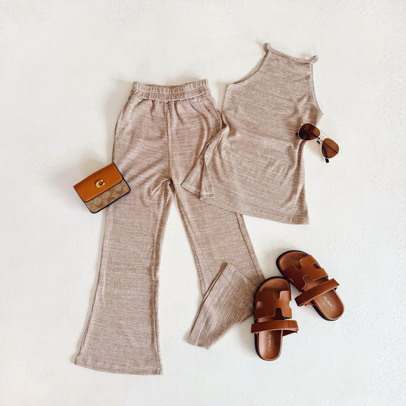 Sandy Set