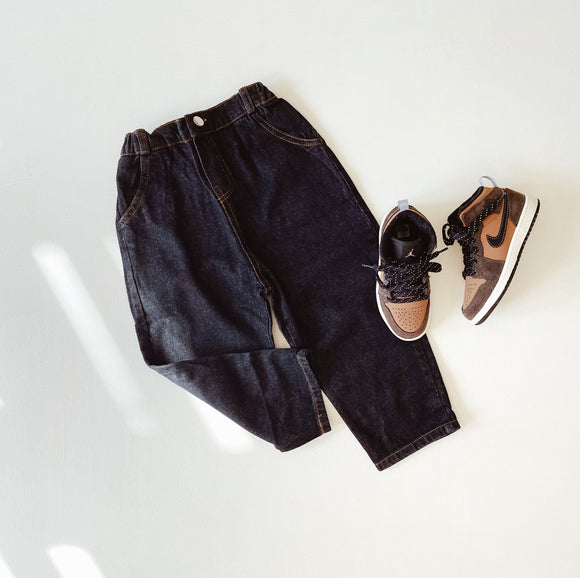 Black Mom Jeans